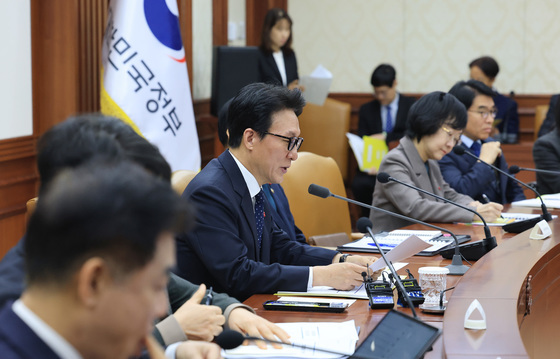 국가정책조정회의 모두발언하는 김민석 총리