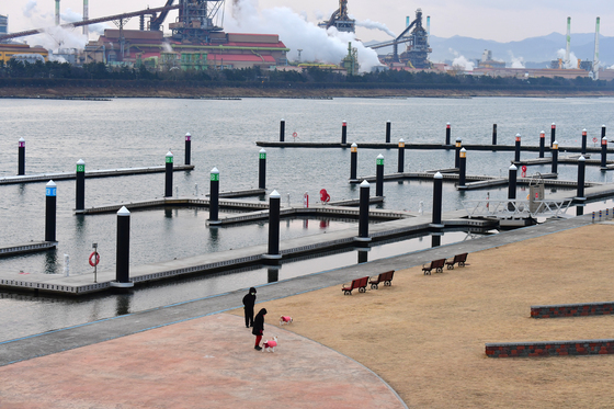 요트없는 형산강 마리나 계류장