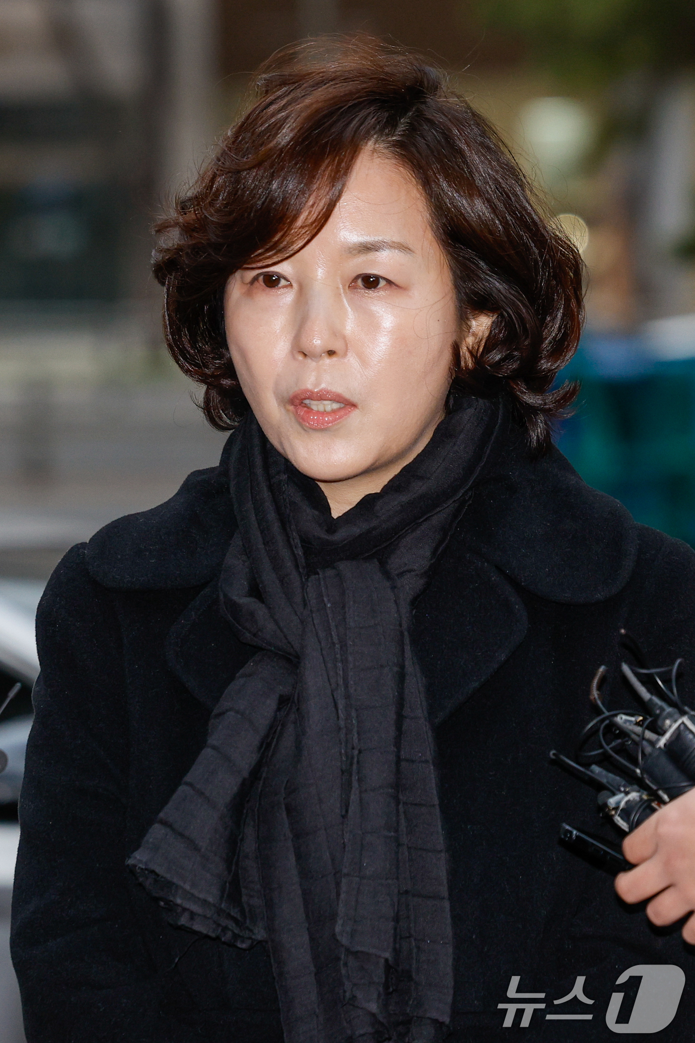 (서울=뉴스1) 안은나 기자 = '공천 헌금' 의혹을 받는 김경 서울시의원이 15일 오전 마포구 서울경찰청 광역수사단 공공범죄수사대에서 피의자 신분으로 경찰 조사를 받기 전 취재진 …