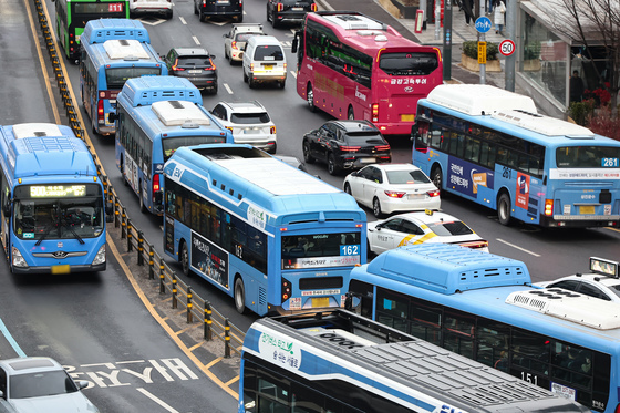 서울 시내버스, 15일 첫차부터 정상운행