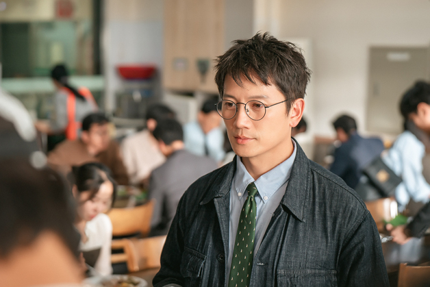 '판사 이한영' 지성, 사법부 거악 박희순과 독대…탐색전 시작 [N컷]