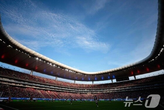 본문 이미지 - 홍명보호의 2026 FIFA 북중미 월드컵 조별리그 1·2차전이 열리는 멕시코 과달라하라의 에스타디오 아크론. ⓒ AFP=뉴스1
