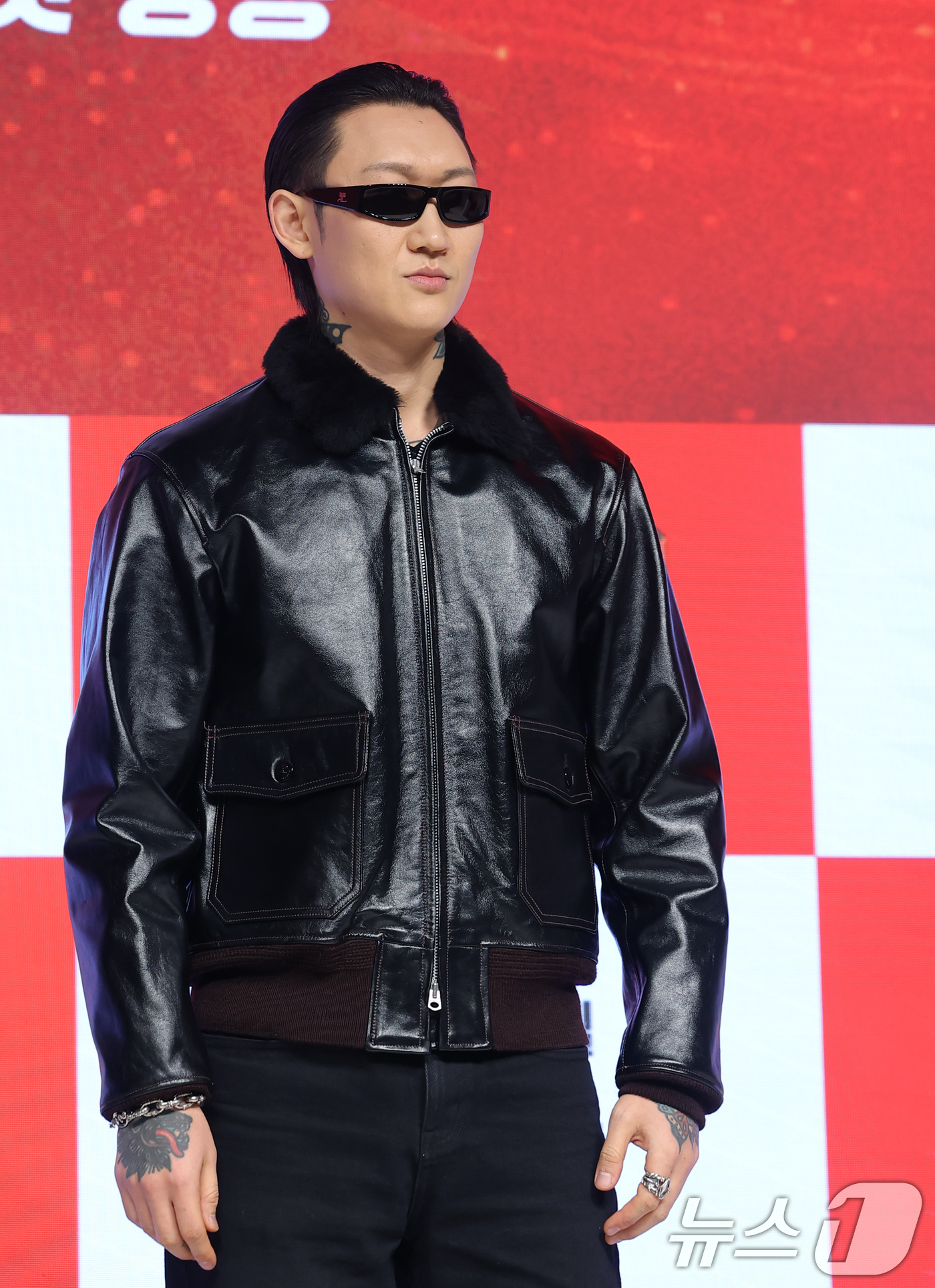 (서울=뉴스1) 권현진 기자 = 가수 겸 프로듀서 제이통이 15일 오전 서울 강남구 엘리에나호텔에서 열린 Mnet ‘쇼미더머니12’ 제작발표회에 참석해 포즈를 취하고 있다. 202 …