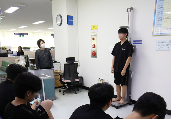 국방의 의무를 위해