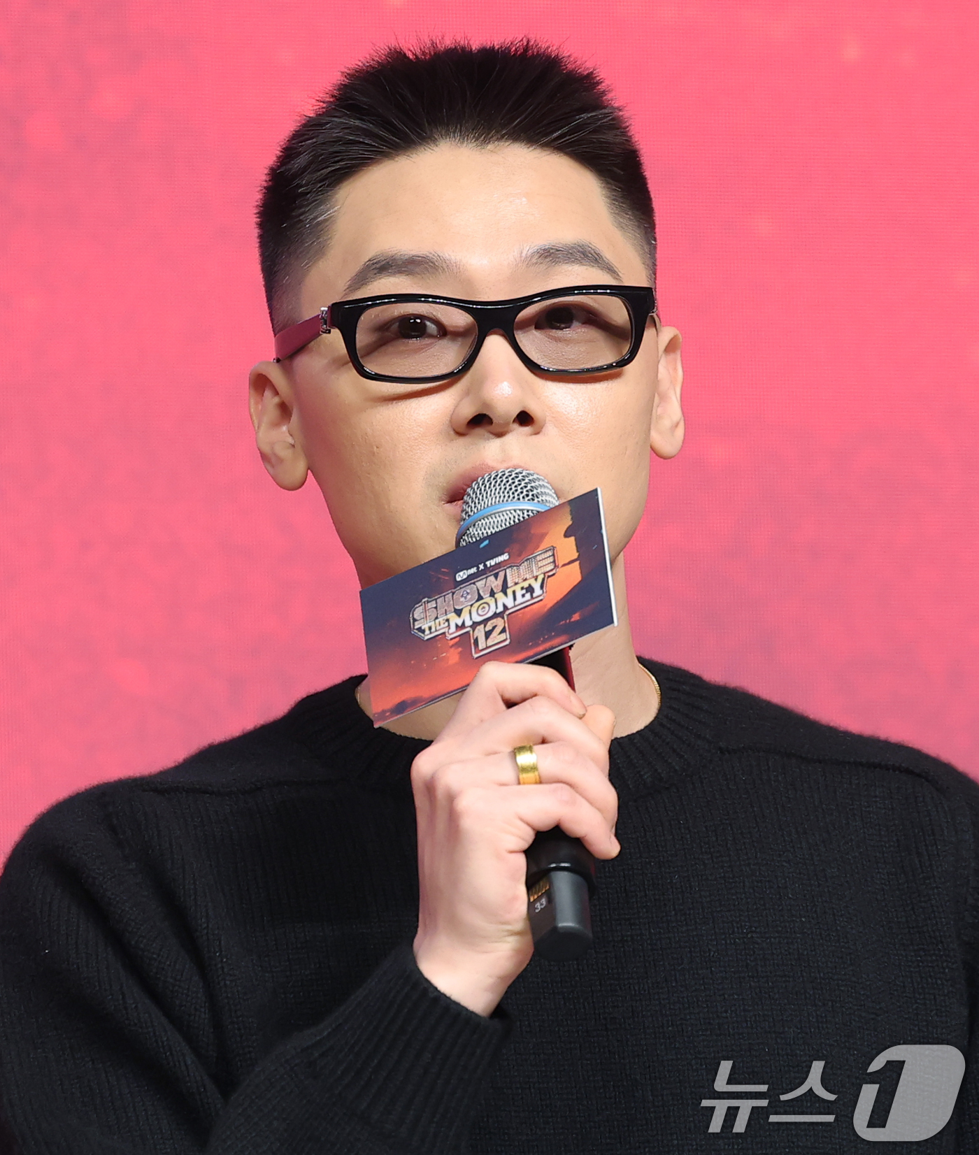 (서울=뉴스1) 권현진 기자 = 가수 겸 프로듀서 허키 시바세키가 15일 오전 서울 강남구 엘리에나호텔에서 열린 Mnet ‘쇼미더머니12’ 제작발표회에 참석해 인사말을 하고 있다. …