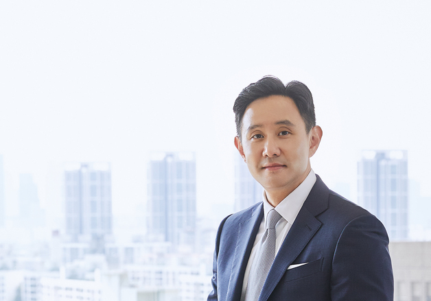 최윤범 고려아연 회장, 다보스포럼서 '핵심광물 공급망' 방향 제시