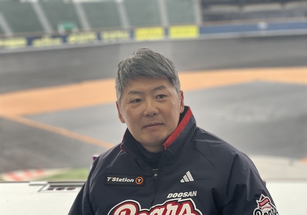 김원형 두산 감독 "더 많이 이겨서 팬들에게 즐거움 드릴 것"