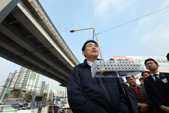 '강북횡단 고속도로' 관련 발언하는 오세훈 서울시장
