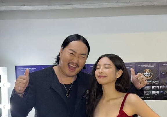 제니, 조째즈와 의외의 친분…시상식서 착붙 인증샷 [N샷]