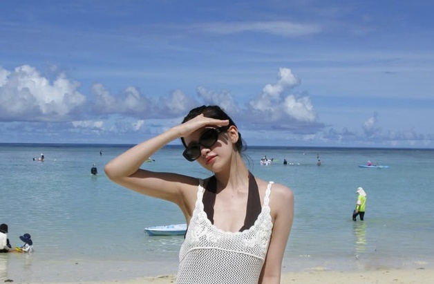 아이브 안유진, 귀여움 돋보이는 수영복 자태…반전 볼륨감까지 [N샷]