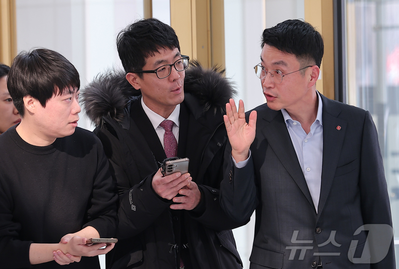 (서울=뉴스1) 김성진 기자 = 최인태 롯데피플네트웍스 대표가 15일 서울 송파구 롯데월드타워에서 열리는 2026 상반기 롯데 VCM(Value Creation Meeting, 사 …