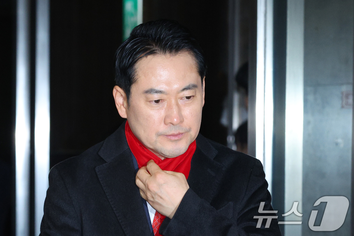 (서울=뉴스1) 신웅수 기자 = 장동혁 국민의힘 대표가 15일 서울 여의도 국회 로텐더홀에서 더불어민주당의 통일교 및 공천뇌물 특검 수용을 촉구하는 단식에 돌입하고 있다. 2026 …