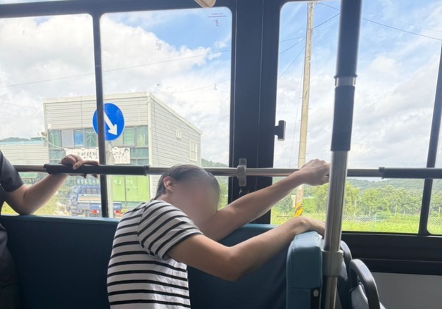 김해 저상버스 점검했더니…휠체어 안전장치 미작동 다수