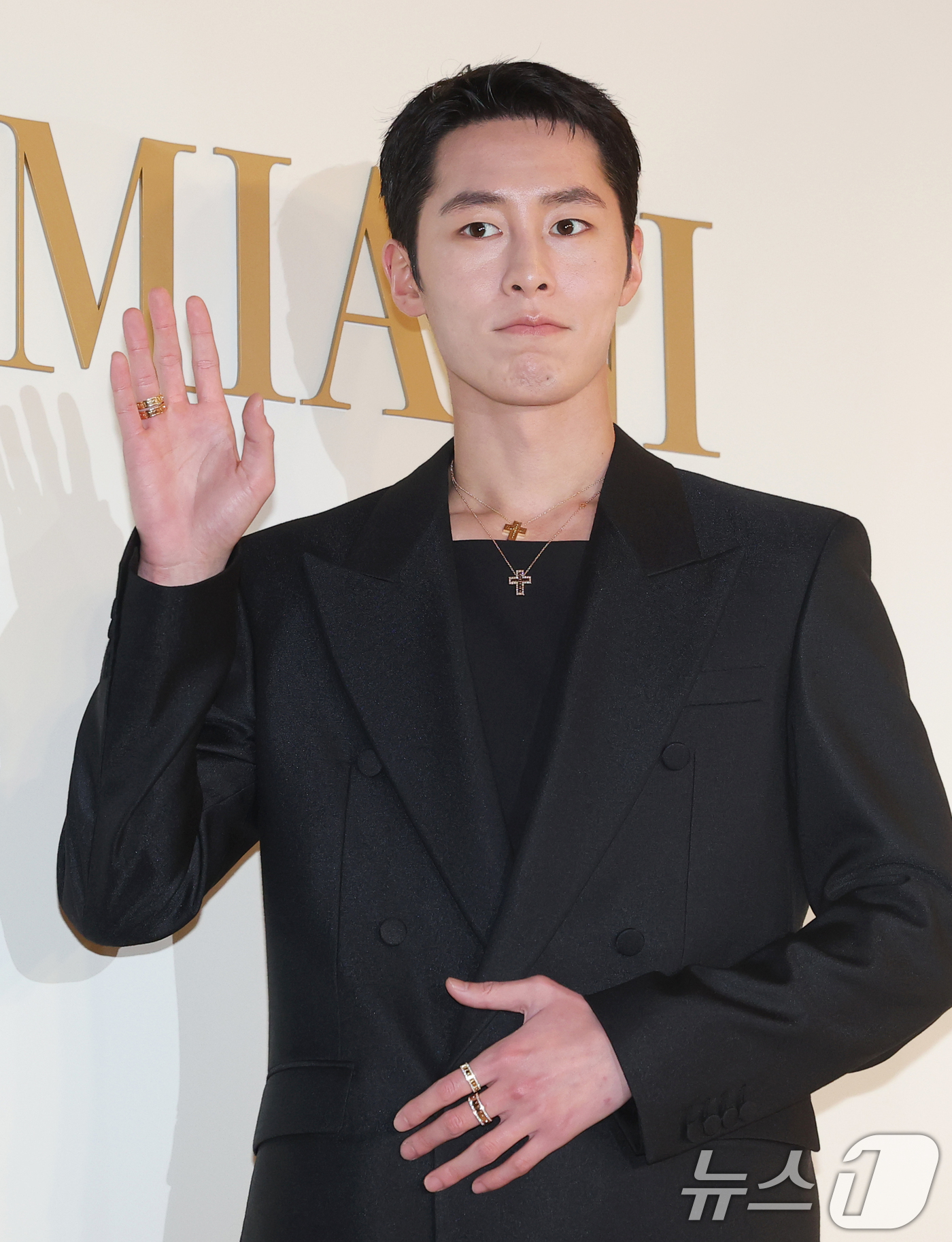 (서울=뉴스1) 권현진 기자 = 배우 이재욱이 15일 서울 강남구 청담동 다미아니(Damiani) 플래그십 스토어에서 열린 ‘까사 다미아니 청담(Casa Damiani Cheong …