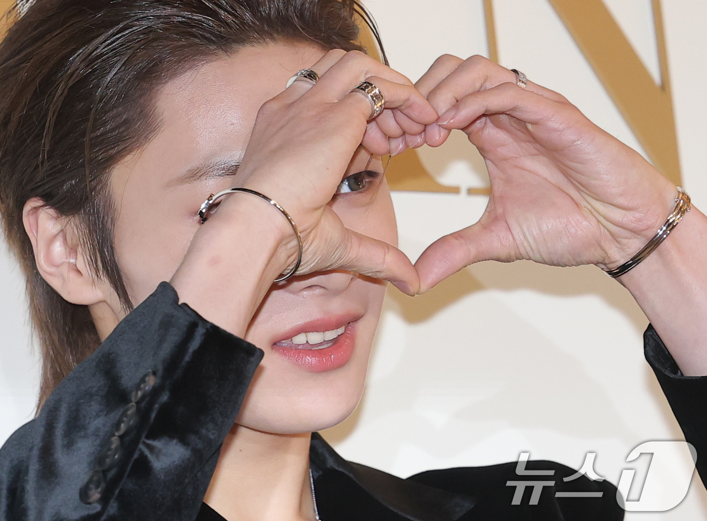 (서울=뉴스1) 권현진 기자 = 스트레이 키즈 아이엔이 15일 서울 강남구 청담동 다미아니(Damiani) 플래그십 스토어에서 열린 ‘까사 다미아니 청담(Casa Damiani C …