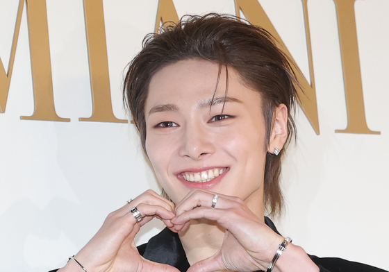 아이엔, 백만불짜리 보조개 미소