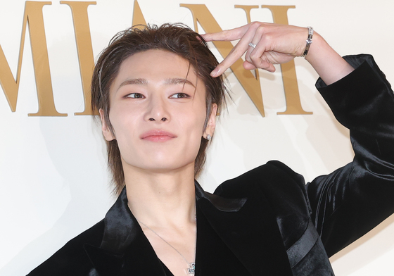 아이엔, 사랑스러운 냥냥이 포즈