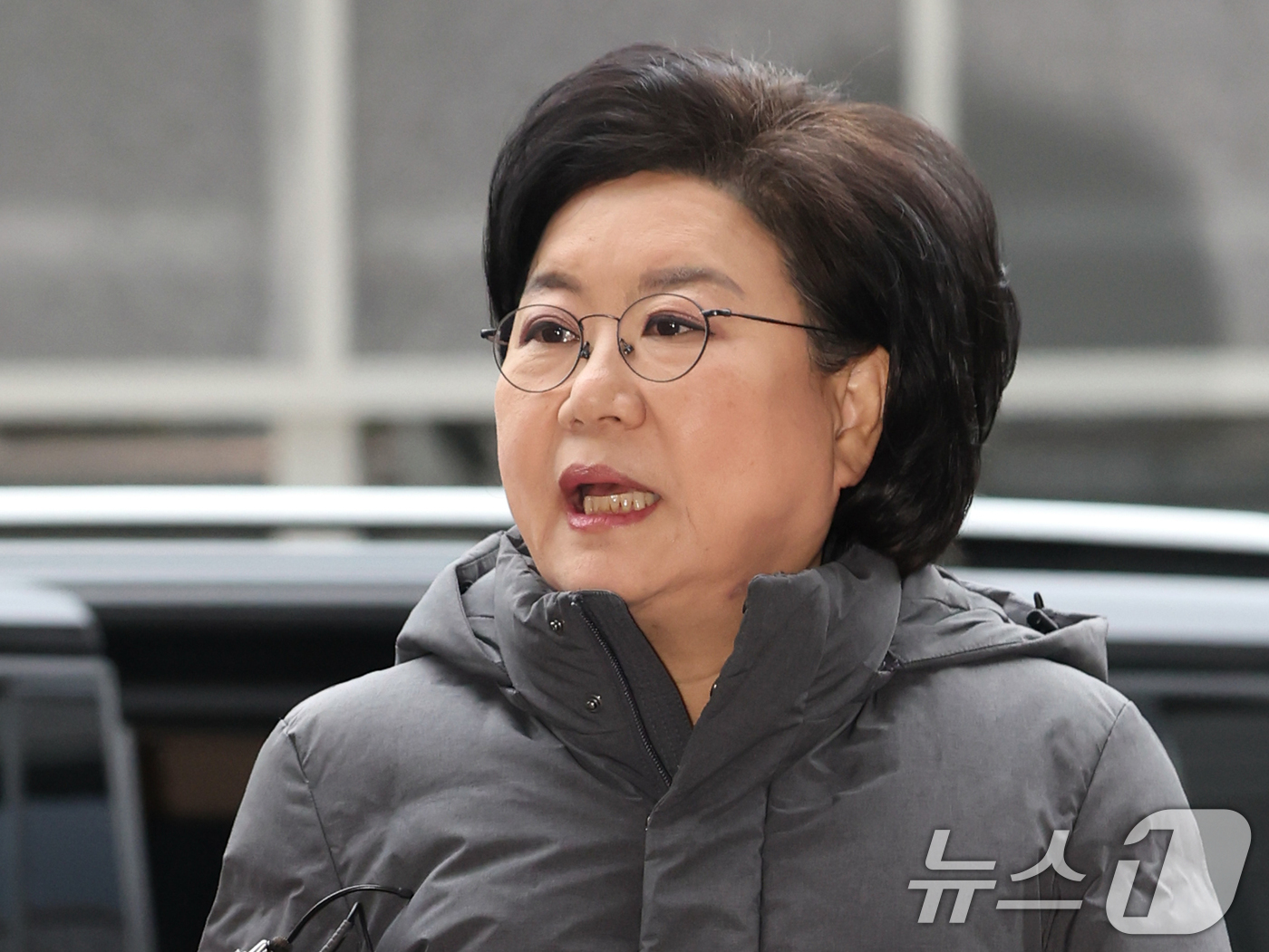 (서울=뉴스1) 황기선 기자 = 이혜훈 기획예산처 장관 후보자가 16일 오전 서울 중구 예금보험공사에 마련된 인사청문회 준비 사무실로 출근하고 있다.  2026.1.16/뉴스1