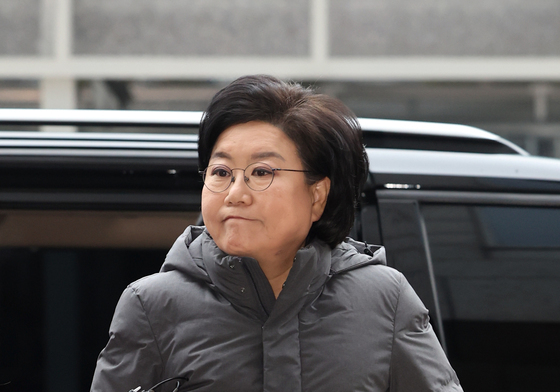 청문회 준비 사무실로 향하는 이혜훈 장관 후보자