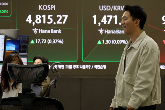 베선트 효과도 잠깐…달러·원 환율 다시 1470원대 출발