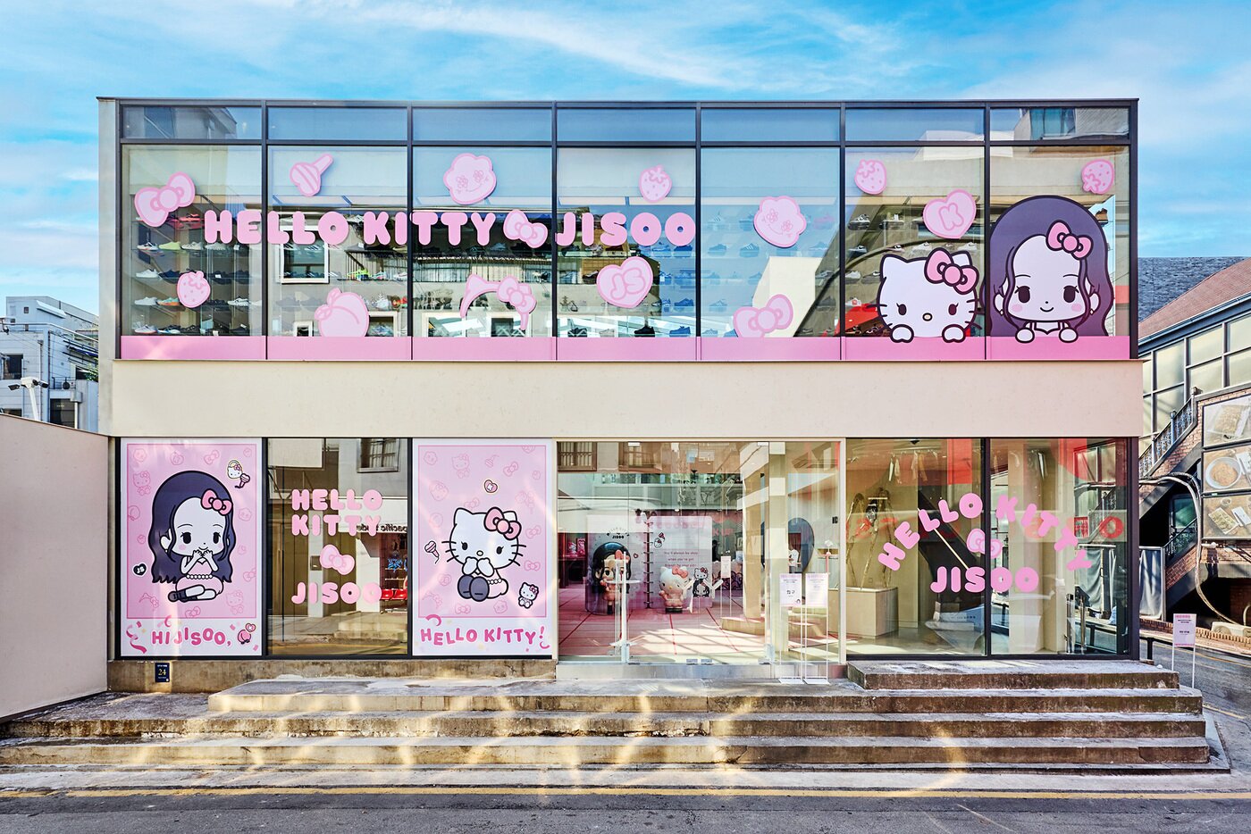 본문 이미지 - 'HELLO KITTYxJISOO' 팝업스토어.(CJ온스타일 제공). 