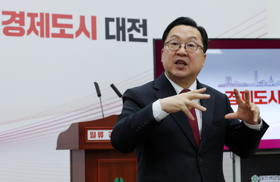 이장우 대전시장, 대전·충남 행정통합 법안이 우선