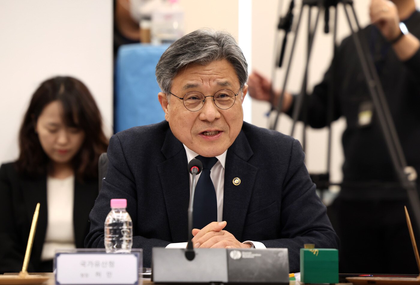 본문 이미지 - 문체부 소속 공공기관 4차 업무보고에 참석한 허민 국가유산청장(문체부 제공)