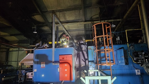 경북 성주 부직포 공장서 불…재산 피해 4500만원