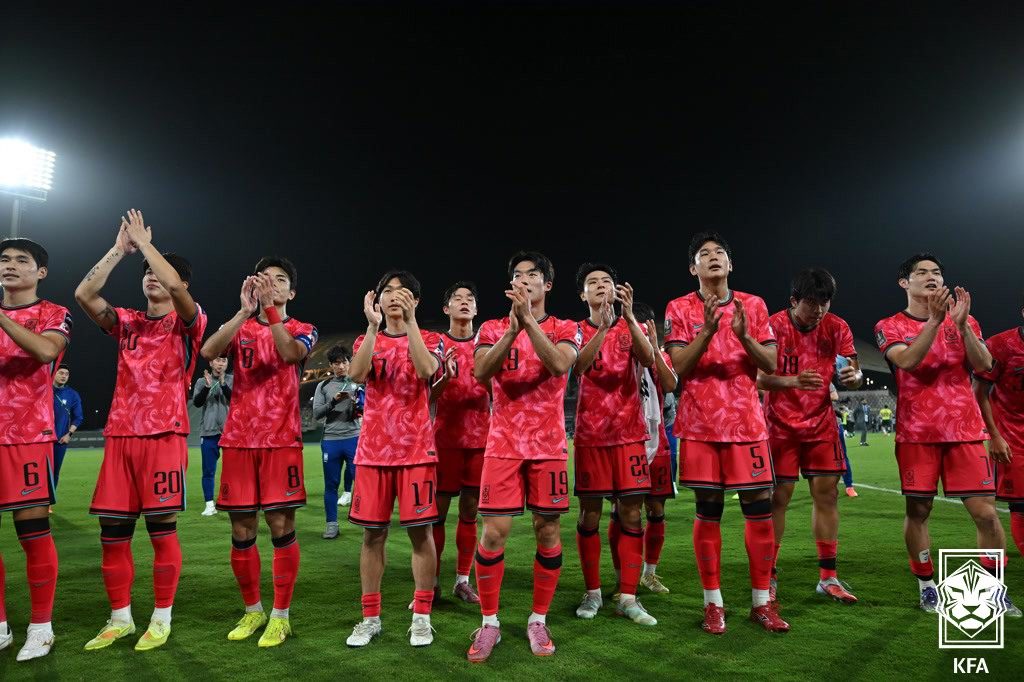 (서울=뉴스1) = 대한민국 U23 축구대표팀 선수들이 18일(한국시간) 사우디아라비아 제다 킹 압둘라 스포츠시티홀 스타디움에서 열린 호주와의 2026 아시아축구연맹(AFC) U2 …