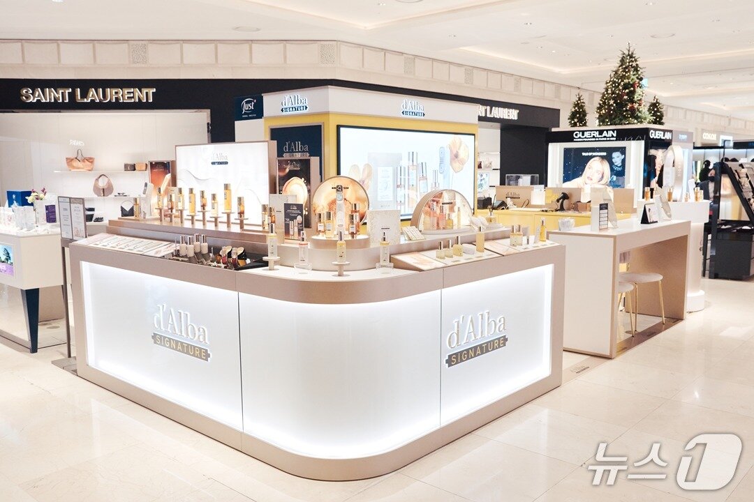 본문 이미지 - 달바 시그니처 현대백화점 목동점 사진 (네이버 지도 내 업체 등록사진)