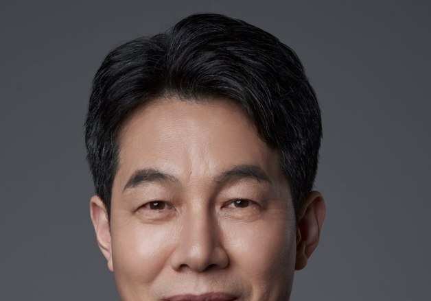 與윤건영 "지금이 한반도 평화 적기"…文정부 대북외교 비화 책 출간