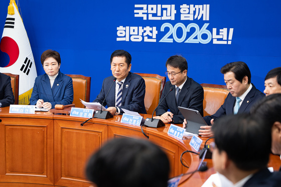 '정청래 합당' 반발 최고위원들, 현장최고위 줄줄이 불참