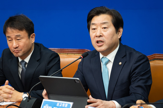 발언하는 황명선 민주당 최고위원