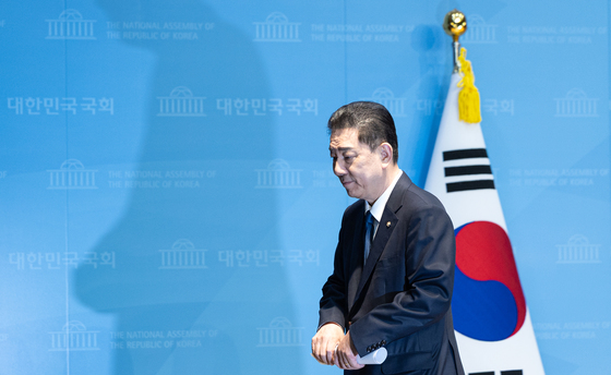 김병기 "재심 신청 않고 떠나겠다"