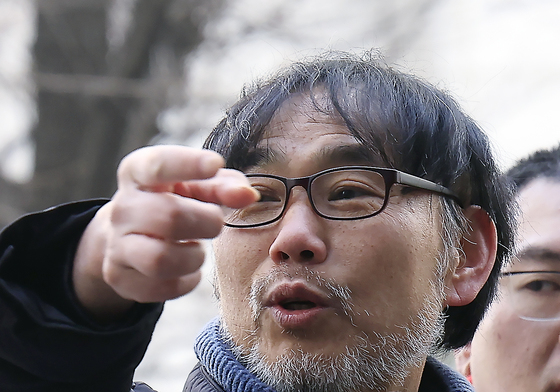 기자회견 발언하는 김순환 사무총장