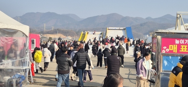 제천비행장 눈썰매장, 개장 8일 만에 이용객 7800여명 돌파