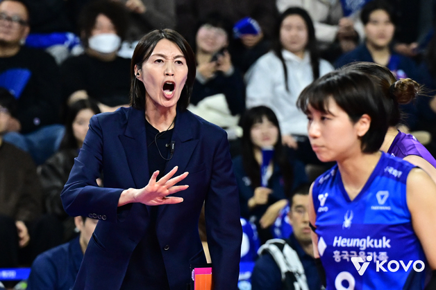'외인 빼고 역전승' 흥국 요시하라 감독이 던진 메시지[V리그 포커스]