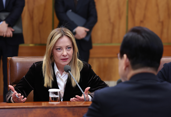 발언하는 조르자 멜로니 이탈리아 총리