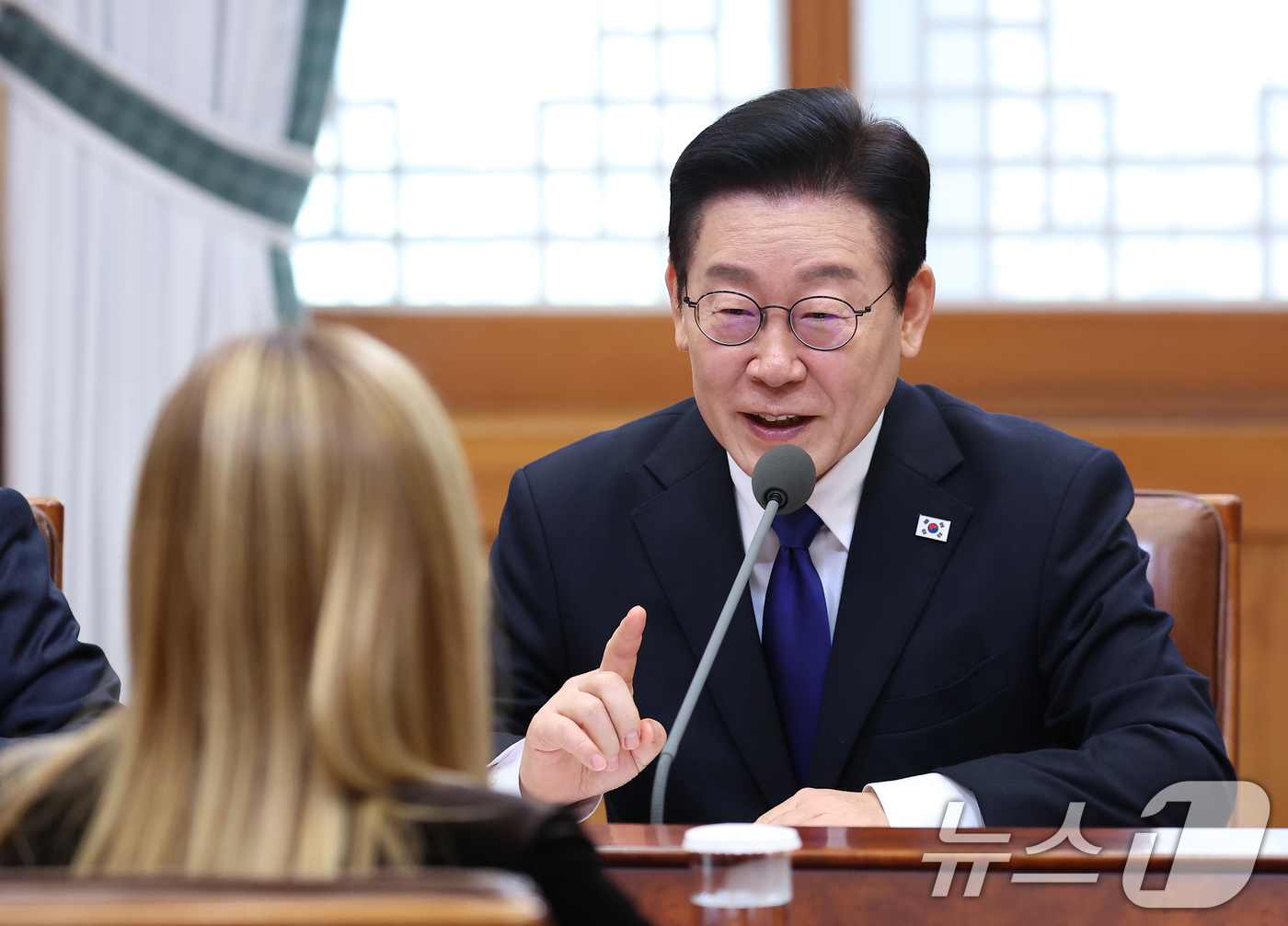 (서울=뉴스1) 이재명 기자 = 이재명 대통령이 19일 청와대에서 열린 조르자 멜로니 이탈리아 총리와의 확대회담에서 발언하고 있다. 2026.1.19/뉴스1