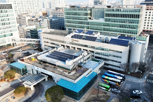 "현수막 인권침해 막는다"…수원시 '표준 매뉴얼' 마련