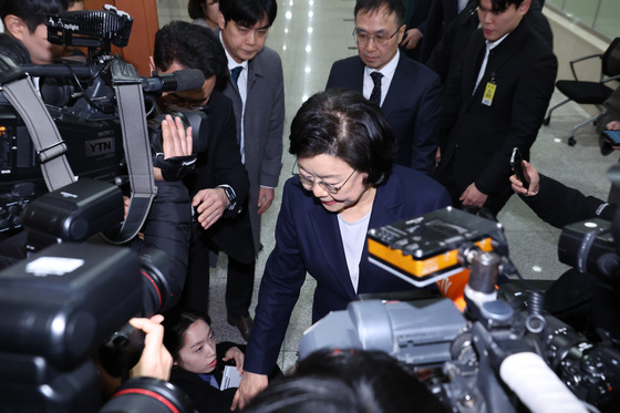 국회 찾은 이혜훈