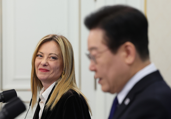 "伊멜로니 파시스트X" 욕설한 러 TV쇼…伊외무부, 러 대사 초치