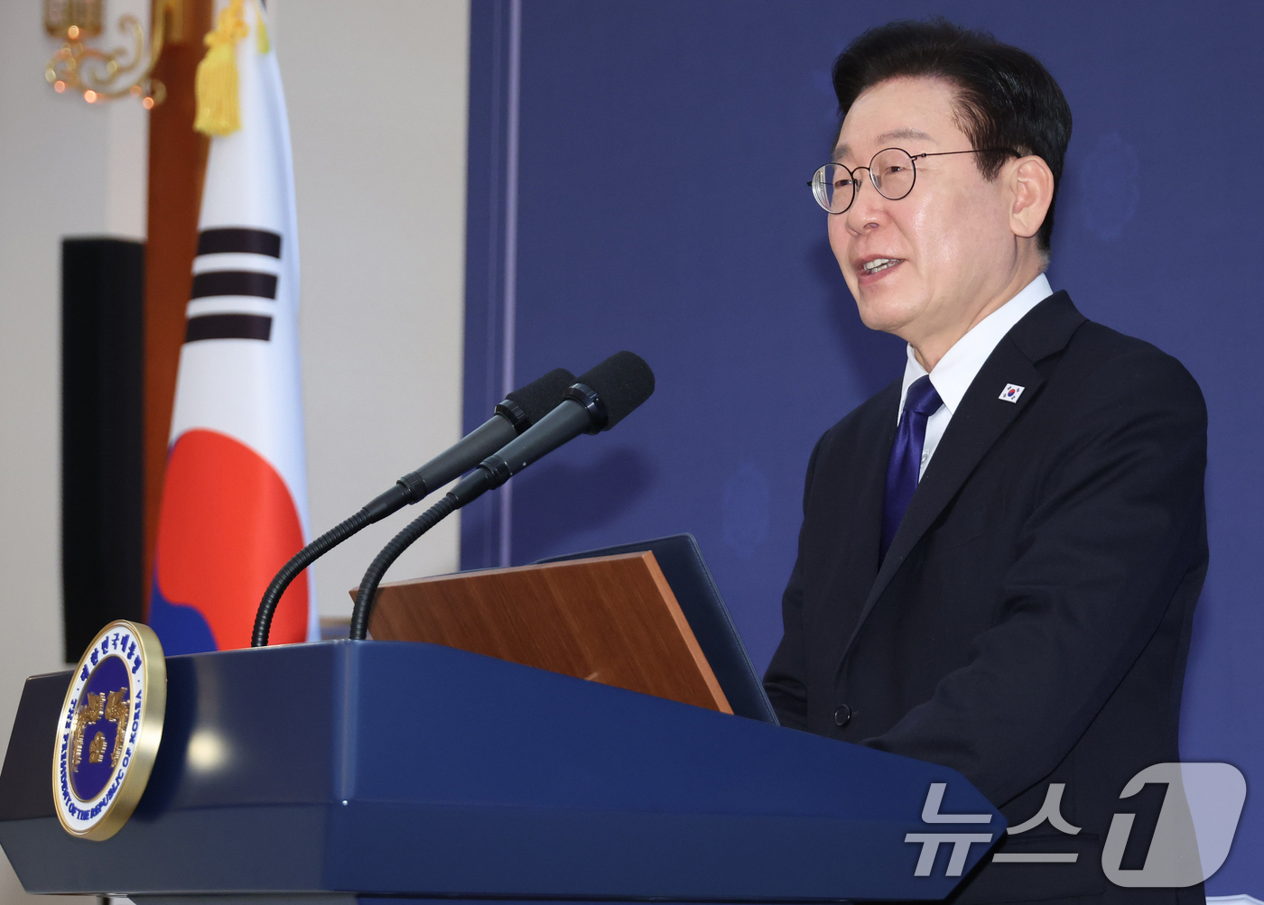 (서울=뉴스1) 이재명 기자 = 이재명 대통령이 19일 청와대에서 열린 조르자 멜로니 이탈리아 총리 공식 오찬에서 환영사를 하고 있다. 2026.1.19/뉴스1