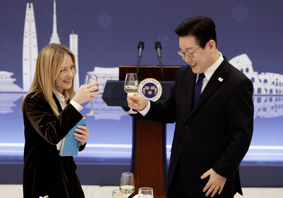 李대통령 "한강·델레다 읽는 韓-伊 청소년, 새 140년 나아갈 것"