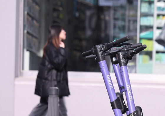 서울시, 킥보드 운전면허 확인 의무화 추진