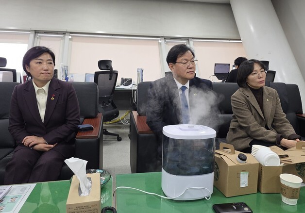 광주시의회, 광주시 '행정통합' 조직개편안 보류…"너무 성급"