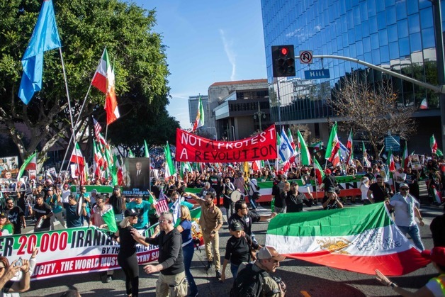 美LA·뉴욕서 이란 정부 '학살' 규탄 시위…"트럼프 개입해달라"