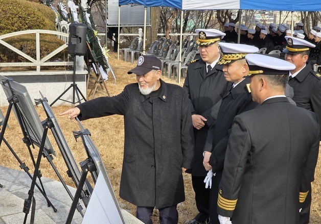 해군 1함대 "당포함 정신 계승"…59주기 추모행사 거행