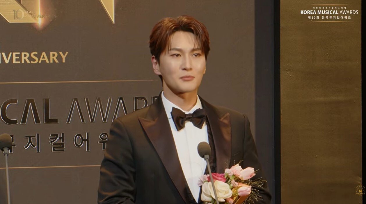 본문 이미지 - '제10회 한국뮤지컬어워즈'에서 남우주연상을 받은 박은태.(한국뮤지컬어워즈 유튜브 생중계 캡처)