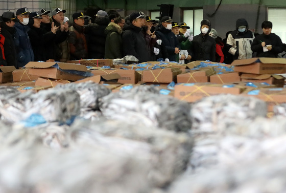 '배임 혐의' 박극제 부산공동어시장 전 대표 무죄